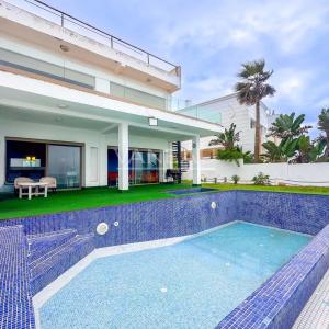 Triplex avec piscine privé Front d'Océan