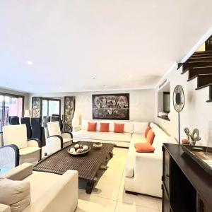 Rez-de-chaussée duplex en plein coeur de l'Hivernage