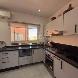 APPARTEMENT 2 CHAMBRES 5 ème étage