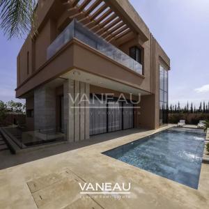 Villa à 10 minutes du centre-ville avec finitions haut de gamme