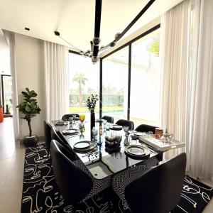 VILLA PLAIN-PIED 4 SUITES