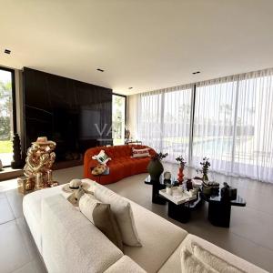 VILLA PLAIN-PIED 4 SUITES