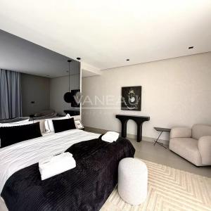 VILLA PLAIN-PIED 4 SUITES