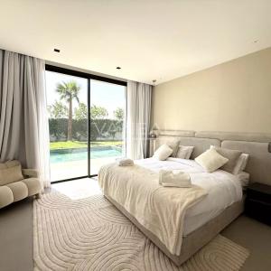 VILLA PLAIN-PIED 4 SUITES