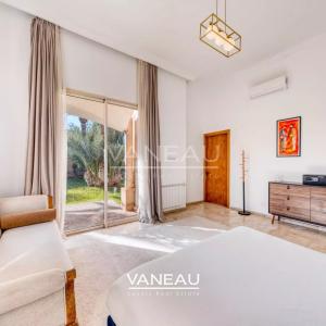 Sompteuse villa nichée au coeur de la Palmeraie