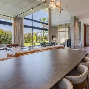 Villa d'architecte en 1ère ligne de golf