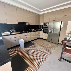 Villa avec piscine à 10 minutes du centre-ville