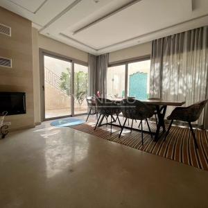 Villa avec piscine à 10 minutes du centre-ville