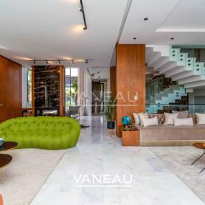 Villa luxueuse en première ligne de golf