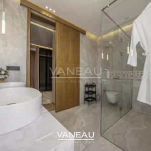 Villa à 10 minutes du centre-ville avec finitions haut de gamme