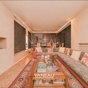 Propriété à vendre route de Fes avec VNA