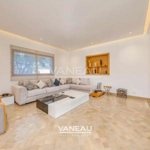 Villa Contemporaine à Vendre amelkis 1