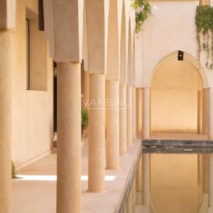 PALAIS À VENDRE AU COEUR DE LA PALMERAIE DE MARRAKECH
