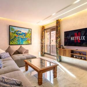 **À Vendre : Appartement Meublé 1 chambre dans le Centre de Guel