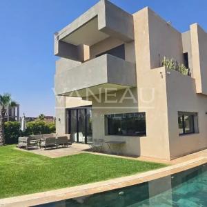 Villa contemporaine à vendre sur Golf