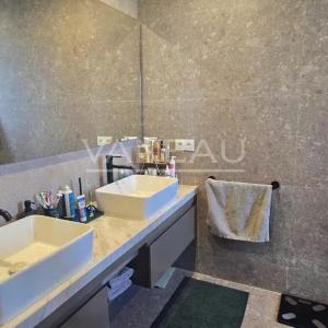 Villa contemporaine à vendre sur Golf