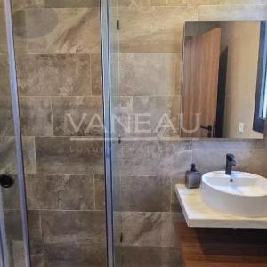 Villa contemporaine à vendre sur Golf