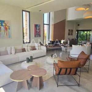 Villa contemporaine à vendre sur Golf