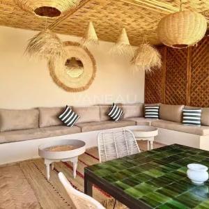 Riad 5 chambres avec basin à la Kasbah vue l' Atlas