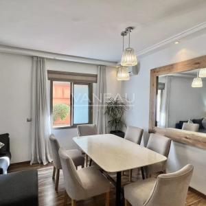 APPARTEMENT REZ DE JARDIN À LOUER AU COEUR DE L'HIVERNAGE