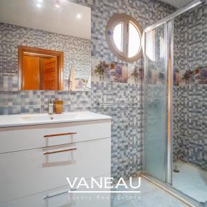 *** Villa de 505 m² sur golf prestigieux ***