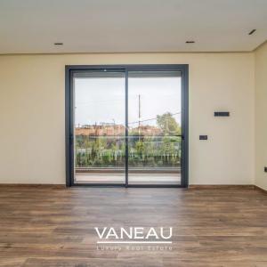 Villa de 500 m² habitable sur terrain arboré