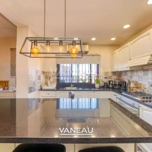 *** Appartement 4 pièces Hivernage/ Consulat***