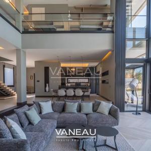 Villa neuve contemporaine a proximité de golfs prestigieux