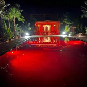 Un havre de paix au pied de l'Atlas sur 1 hectare avec VNA