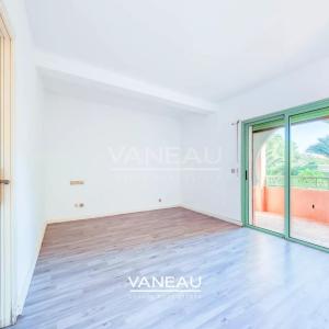 Grand appartement en duplex de trois chambres à la Palmeraie