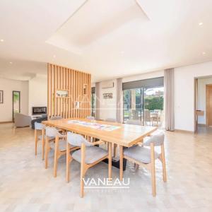 Villa Contemporaine à Vendre amelkis 1