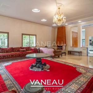 *** Villa de 505 m² sur golf prestigieux ***