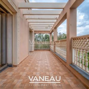 *** Villa de 505 m² sur golf prestigieux ***