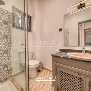 **À Vendre : Maison de ville de 400 m² à Marrakech**