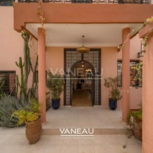 **À Vendre : Maison de ville de 400 m² à Marrakech**