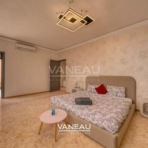 **À Vendre : Maison de ville de 400 m² à Marrakech**