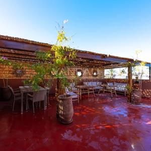 **À Vendre : Maison de ville de 400 m² à Marrakech**