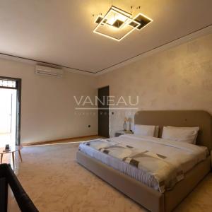 **À Vendre : Maison de ville de 400 m² à Marrakech**