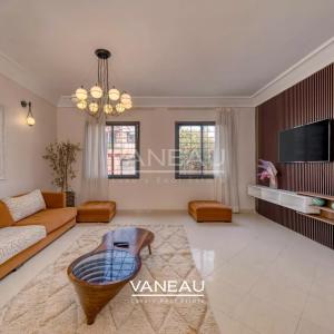 **À Vendre : Maison de ville de 400 m² à Marrakech**
