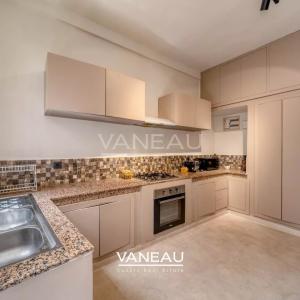 **À Vendre : Maison de ville de 400 m² à Marrakech**