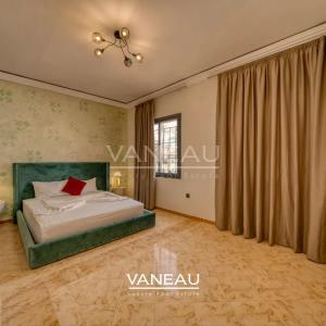 **À Vendre : Maison de ville de 400 m² à Marrakech**