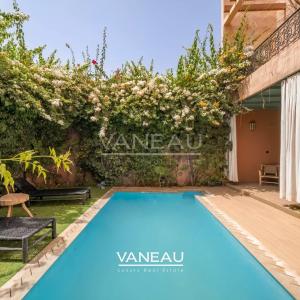 **À Vendre : Maison de ville de 400 m² à Marrakech**