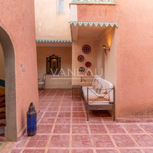 Un havre de paix au pied de l'Atlas sur 2 hectare avec VNA