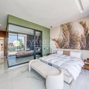 Villa au coeur d'un prestigieux golf