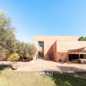 Propriété à vendre route de Fes avec VNA