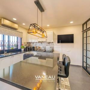 *** Appartement 4 pièces Hivernage/ Consulat***