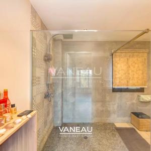 *** Appartement 4 pièces Hivernage/ Consulat***