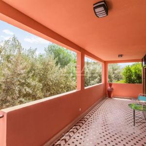 Un havre de paix au pied de l'Atlas sur 1 hectare avec VNA