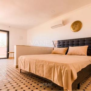 Un havre de paix au pied de l'Atlas sur 1 hectare avec VNA