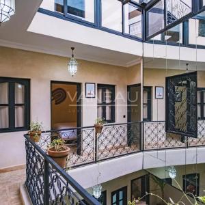 Riad trois chambres avec bassin et vue Koutoubia